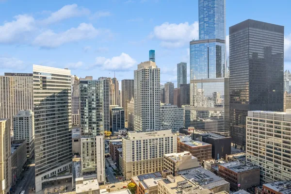 $3,600 | 440 North Wabash Avenue, Unit 2711, Chicago, IL 60611