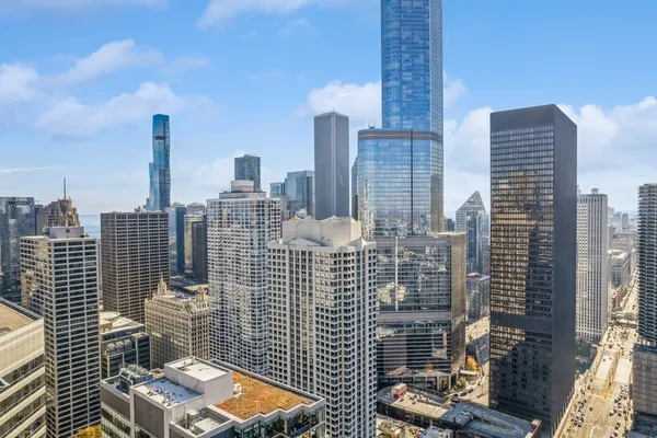 $3,600 | 440 North Wabash Avenue, Unit 2711, Chicago, IL 60611