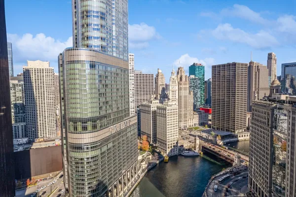 $3,600 | 440 North Wabash Avenue, Unit 2711, Chicago, IL 60611
