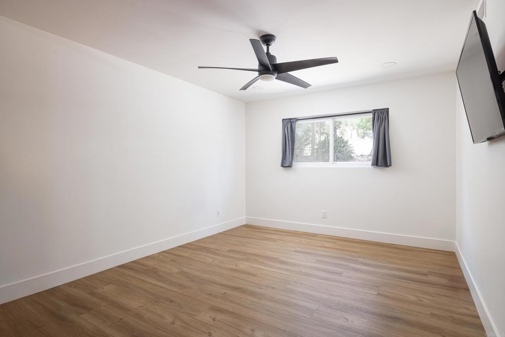 1889 Rockhoff Road Escondido, CA 92026 - Photo 26 of 47