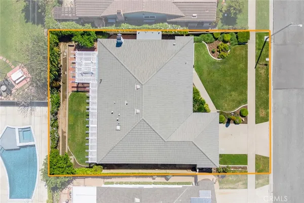 $1,250,000 | 1384 Roxborough Drive, Placentia, CA 92870
