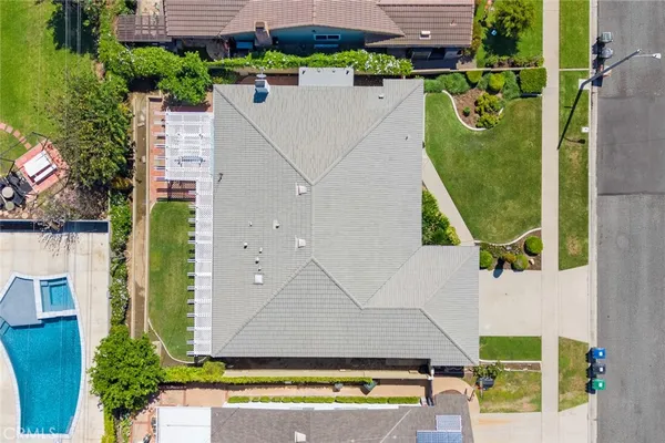 $1,250,000 | 1384 Roxborough Drive, Placentia, CA 92870