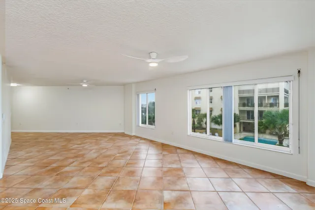 $1,200,000 | 735 N Highway, Unit 302, Indialantic, FL 32903