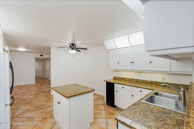 $1,200,000 | 735 N Highway, Unit 302, Indialantic, FL 32903