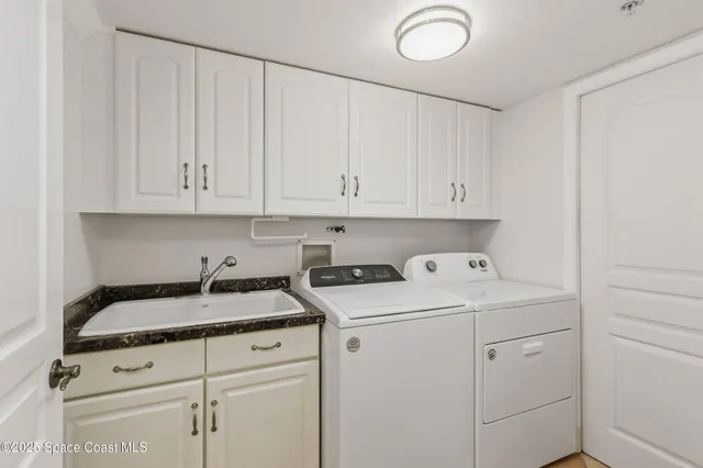 $1,200,000 | 735 N Highway, Unit 302, Indialantic, FL 32903