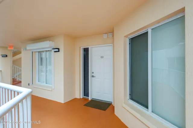 $1,200,000 | 735 N Highway, Unit 302, Indialantic, FL 32903