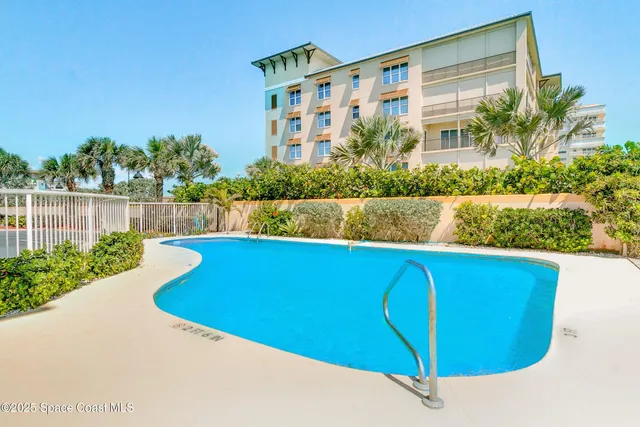 $1,200,000 | 735 N Highway, Unit 302, Indialantic, FL 32903