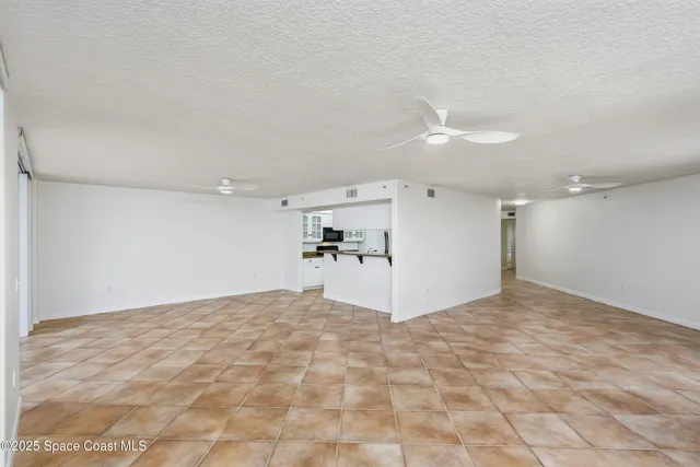 $1,200,000 | 735 N Highway, Unit 302, Indialantic, FL 32903