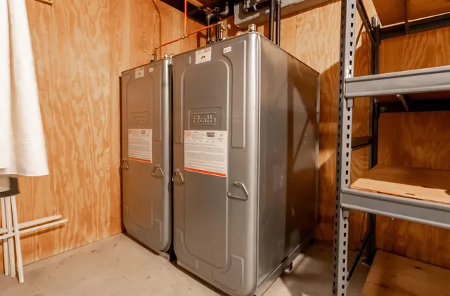 $2,100,000 | 203 Winch Hill Road, Langdon, NH 03602