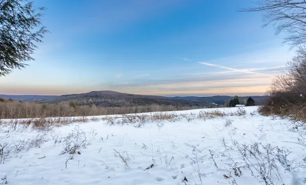 $2,100,000 | 203 Winch Hill Road, Langdon, NH 03602