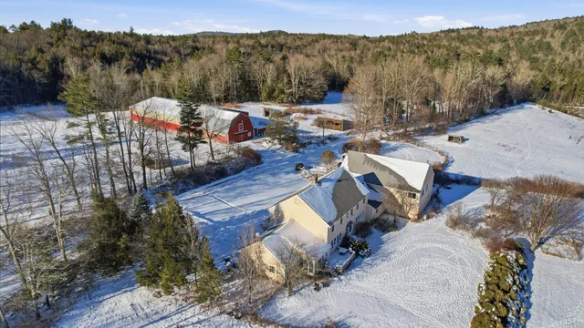 $2,300,000 | 203 Winch Hill Road, Langdon, NH 03602