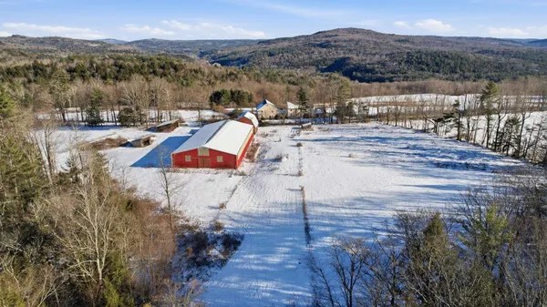 $2,100,000 | 203 Winch Hill Road, Langdon, NH 03602