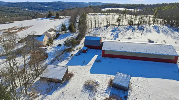$2,100,000 | 203 Winch Hill Road, Langdon, NH 03602