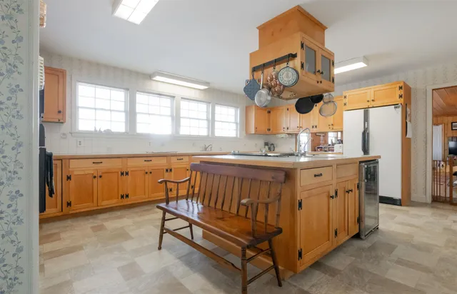 $2,100,000 | 203 Winch Hill Road, Langdon, NH 03602