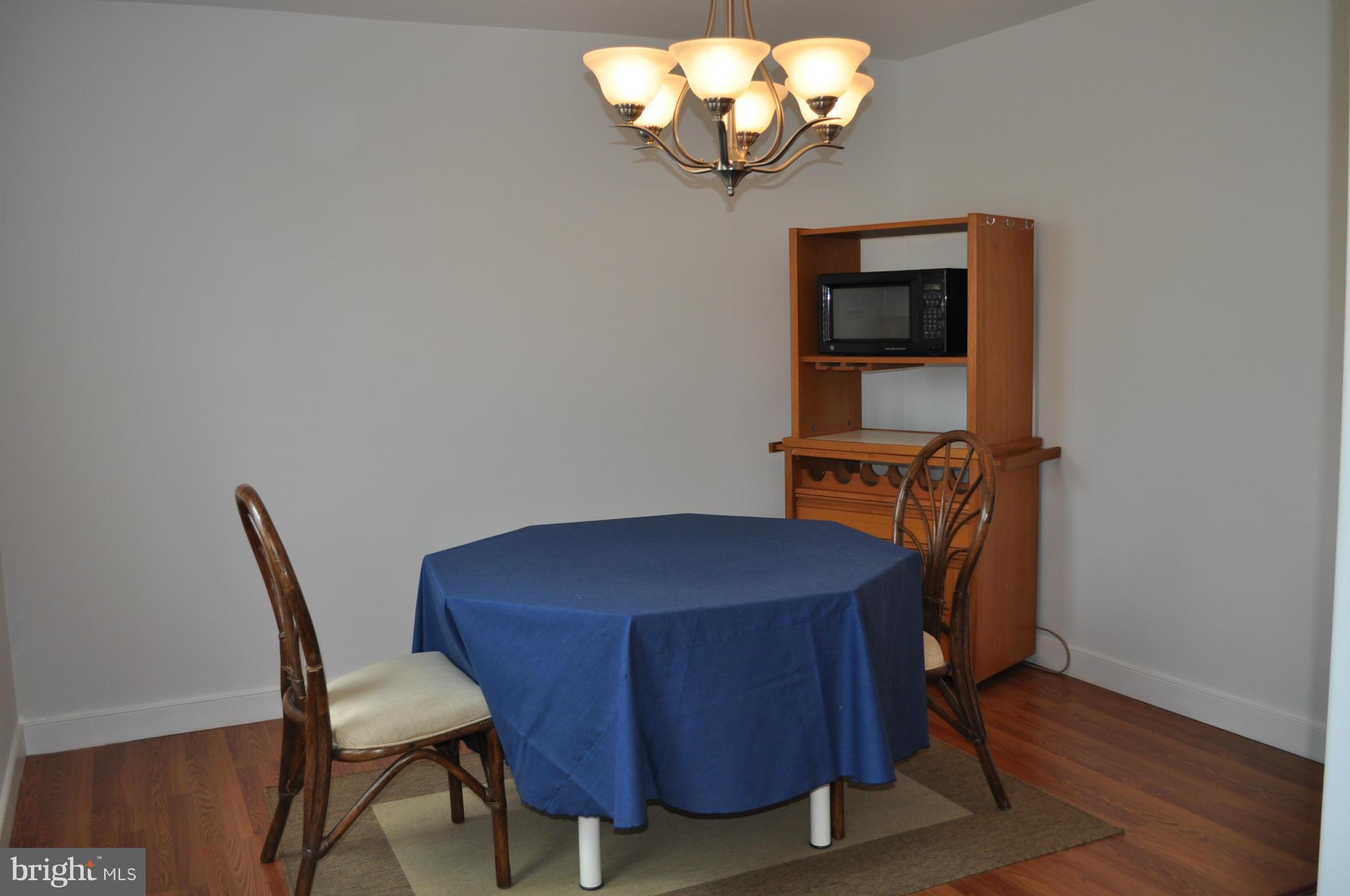 7409 Dunmanway Baltimore, MD 21222 - Photo 4 of 13 Dining Room