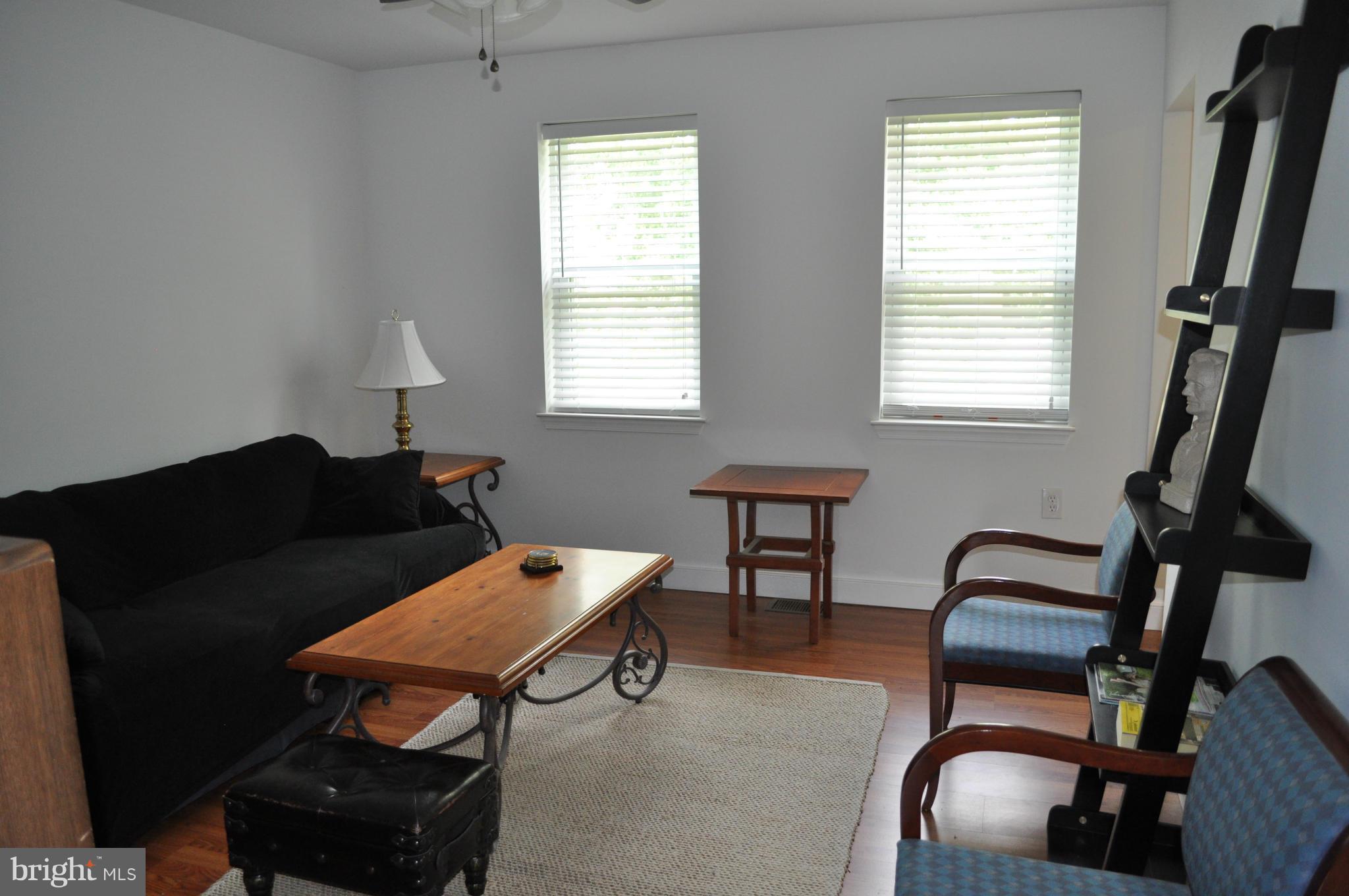 7409 Dunmanway Baltimore, MD 21222 - Photo 6 of 13 Family Room