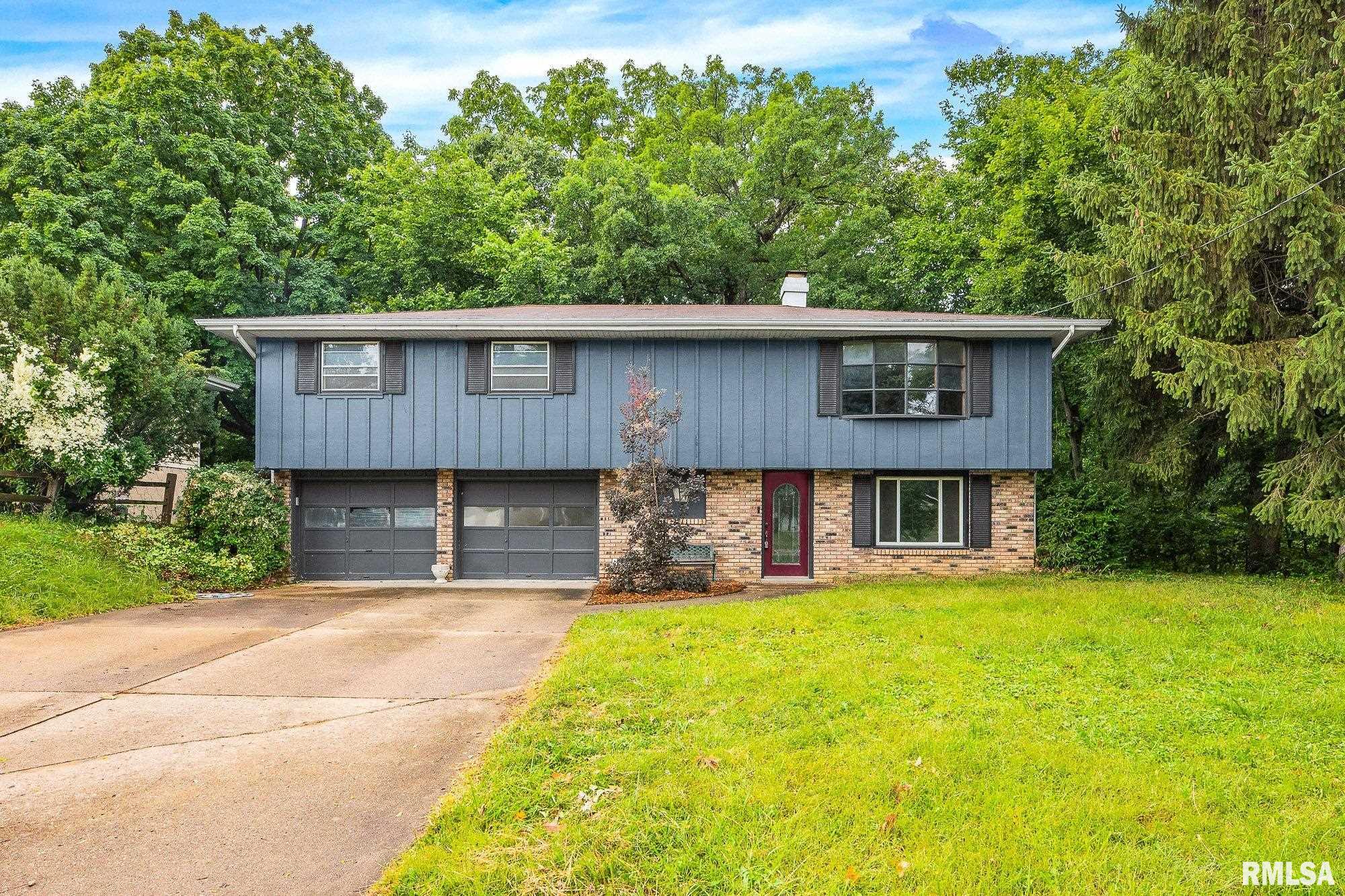 1802 Springfield Road East Peoria, IL 61611 - Photo 1 of 40 Gallery Image 1