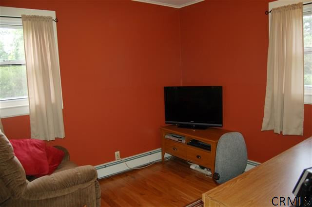29 Luella Road Colonie, NY 12110 - Photo 20 of 25 Photo 20