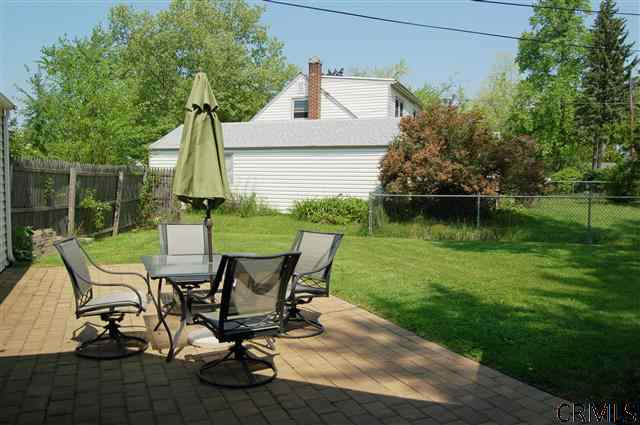 29 Luella Road Colonie, NY 12110 - Photo 3 of 25 Photo 3