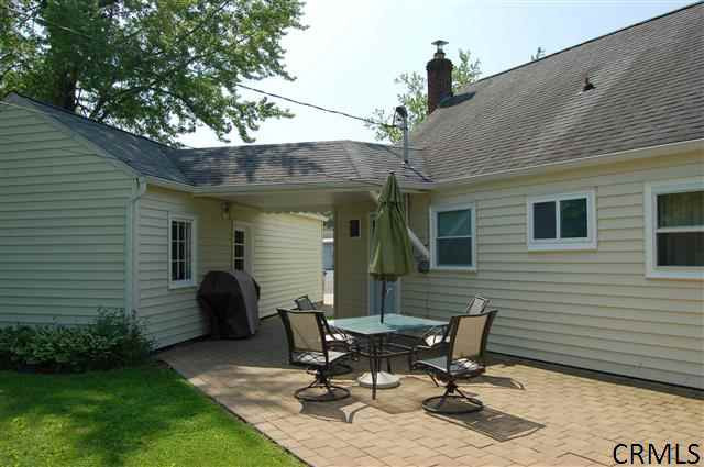 29 Luella Road Colonie, NY 12110 - Photo 7 of 25 Photo 7