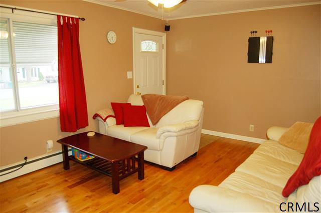 29 Luella Road Colonie, NY 12110 - Photo 9 of 25 Photo 9