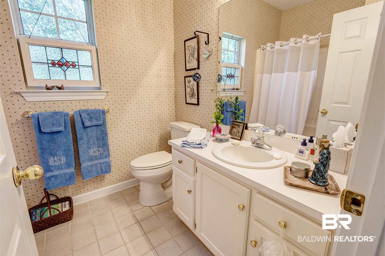205 Hawthorne Circle Fairhope, AL 36532 - Photo 23 of 28