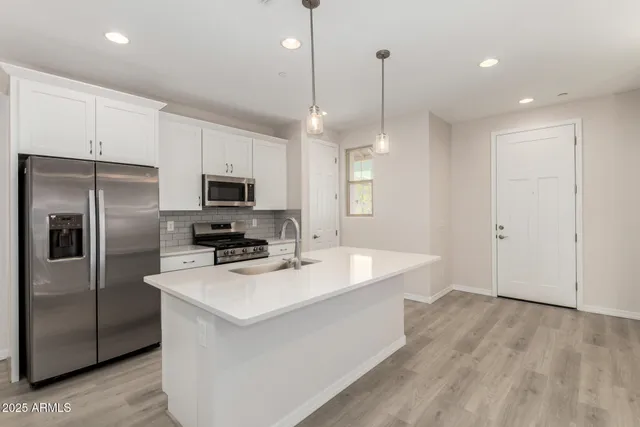 $409,995 | 2888 North Evergreen Street, Buckeye, AZ 85396