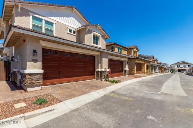 $409,995 | 2888 North Evergreen Street, Buckeye, AZ 85396