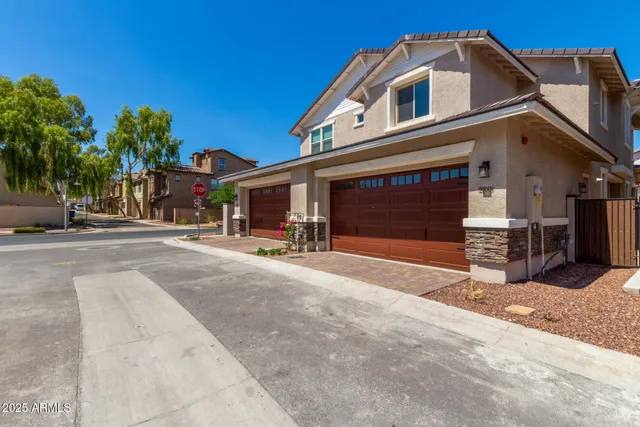 $409,995 | 2888 North Evergreen Street, Buckeye, AZ 85396