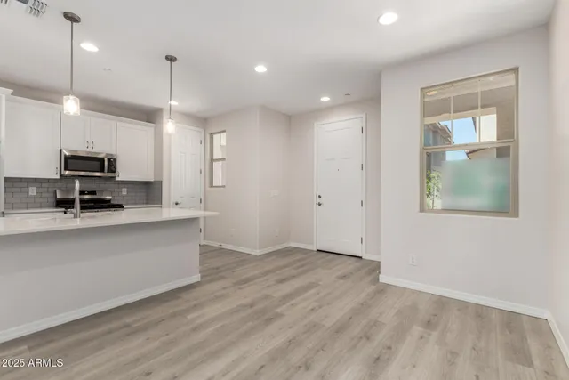 $409,995 | 2888 North Evergreen Street, Buckeye, AZ 85396