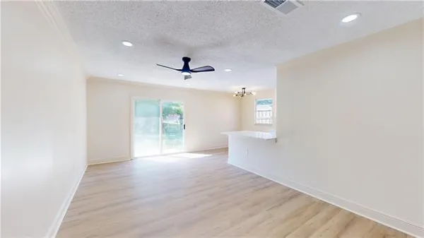 $259,000 | 669 Spartan Lane, Kenner, LA 70065