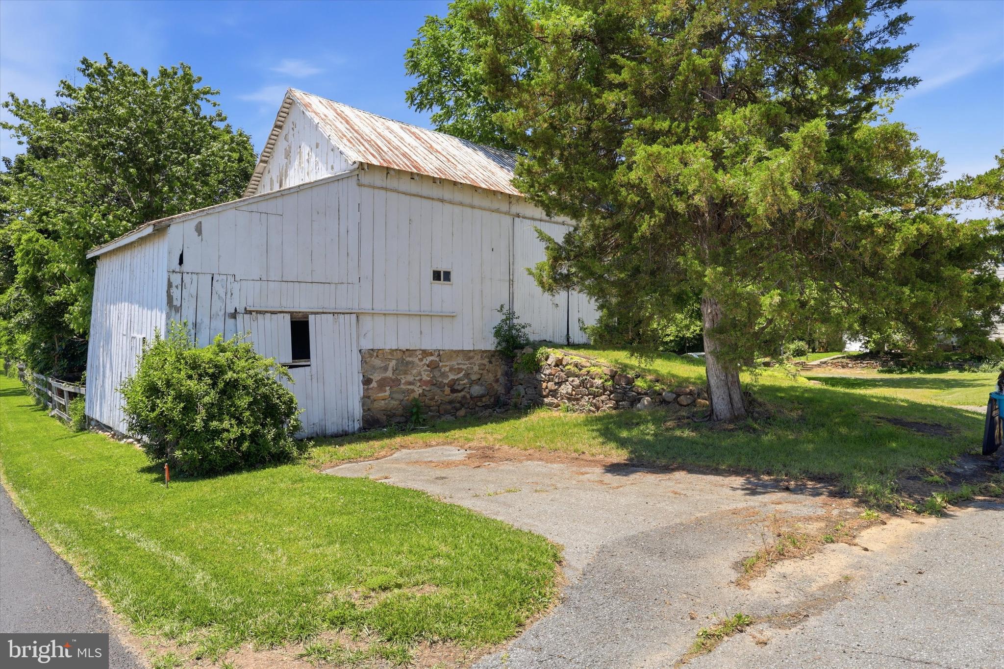 8606 Yellow Springs Road Frederick, MD 21702 - Photo 29 of 54