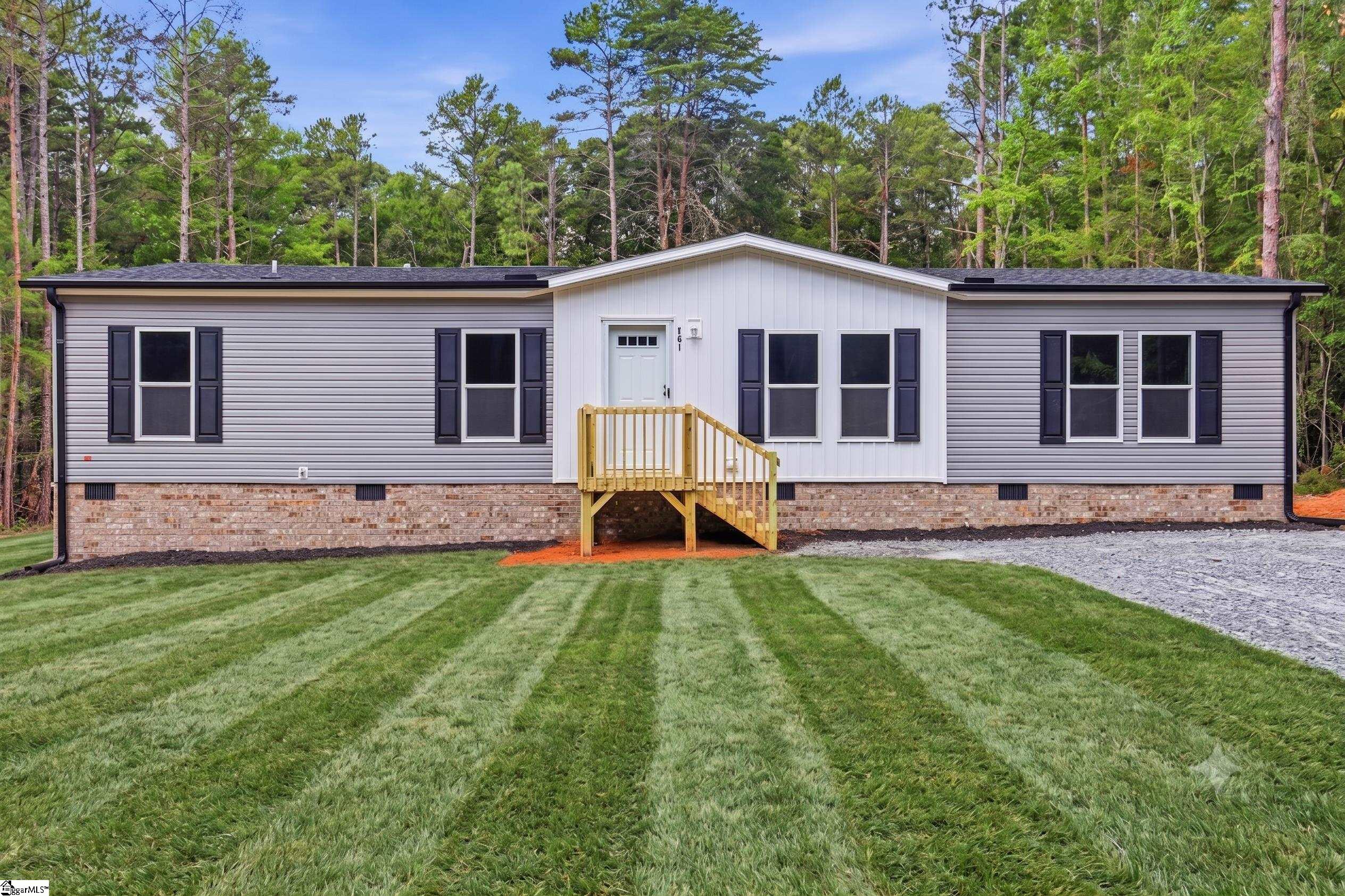 561 Georgia Road Gray Court, SC 29645 - Photo 1 of 26