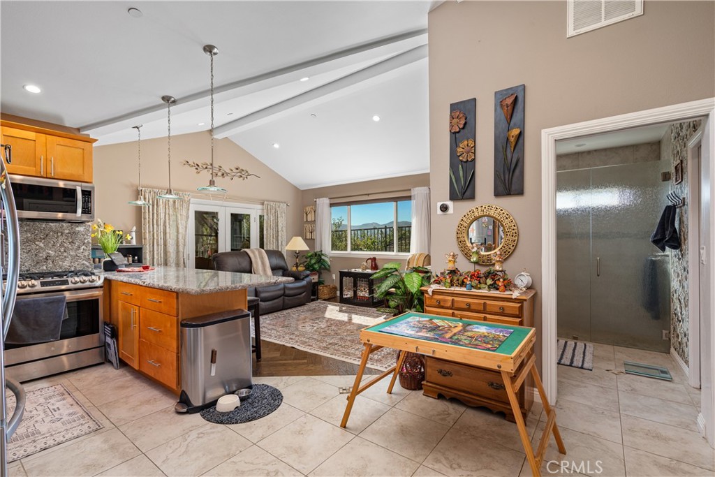 5492 Calarosa Ranch Road Camarillo, CA 93012 - Photo 33 of 41 ADU: Large kitchen and living area