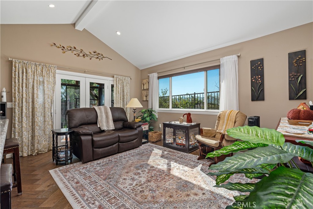 5492 Calarosa Ranch Road Camarillo, CA 93012 - Photo 35 of 41