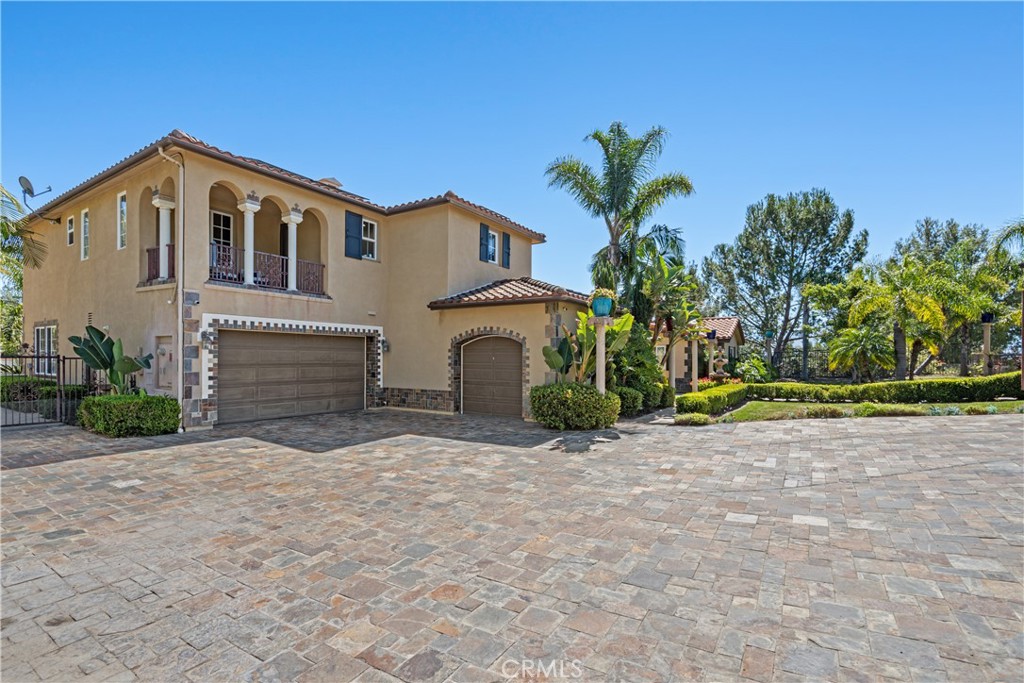 5492 Calarosa Ranch Road Camarillo, CA 93012 - Photo 41 of 41 Lots of parking space