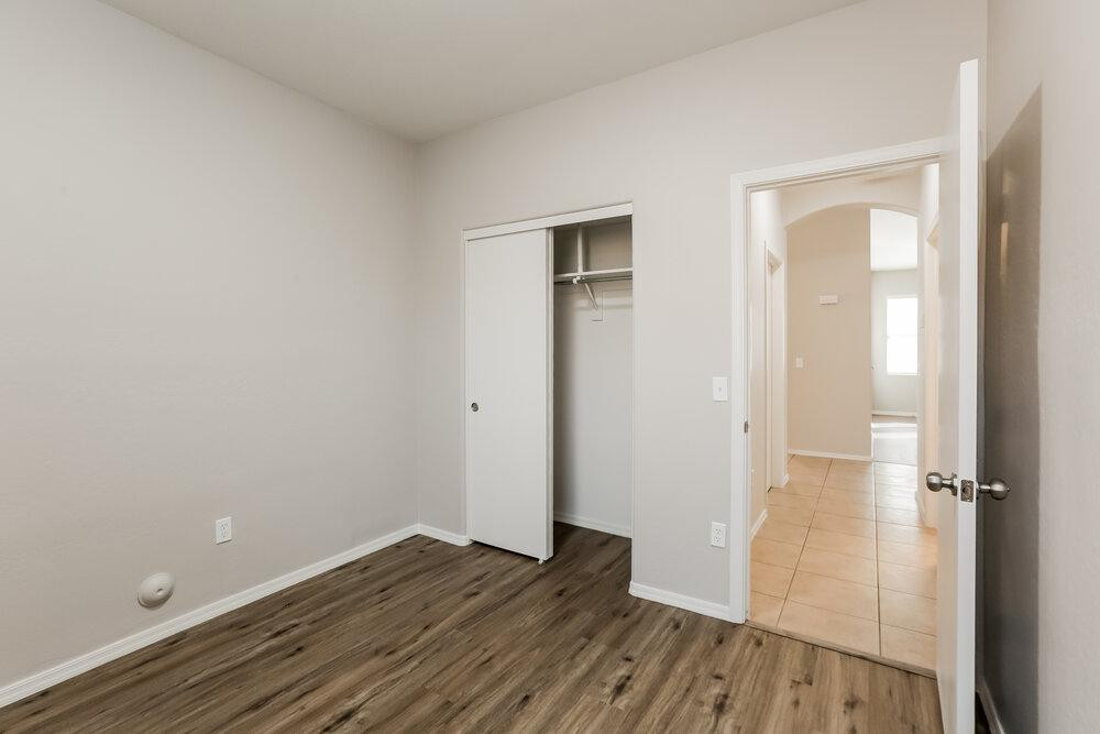 4130 West Vineyard Road Phoenix, AZ 85041 - Photo 15 of 16 Photo #15