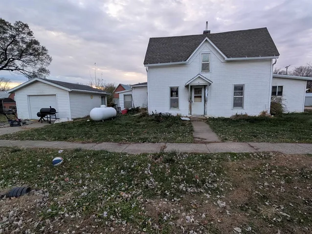 $59,000 | 325 South Burlington Avenue, Bagley, WI 53801