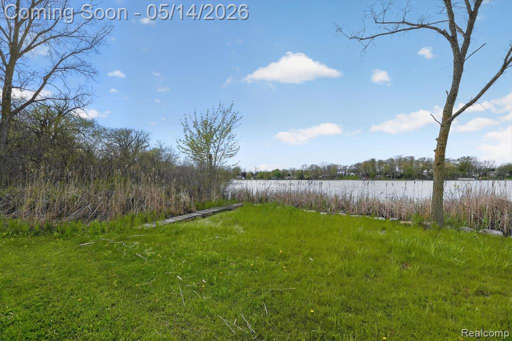12409 Fenton Road Fenton, MI 48430 - Photo 43 of 61