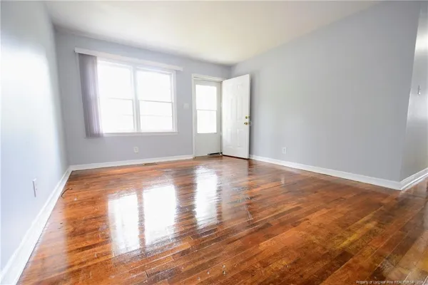 $1,000 | 821 Minurva Court, Fayetteville, NC 28301