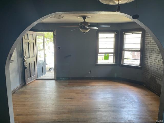 8728 Susan Avenue St. Louis, MO 63114 - Photo 2 of 8