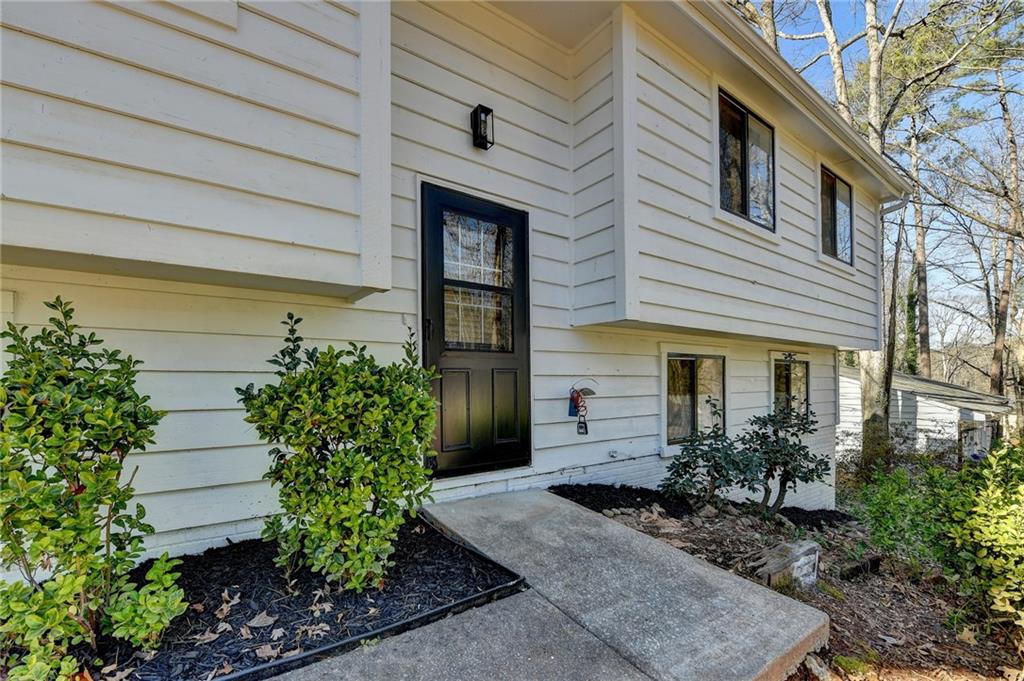 1018 Martin Road Stone Mountain, GA 30088 - Photo 2 of 52