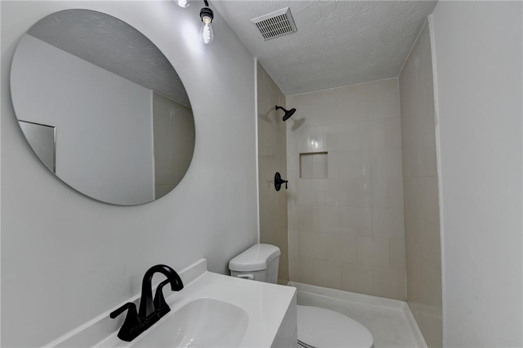 1018 Martin Road Stone Mountain, GA 30088 - Photo 23 of 52