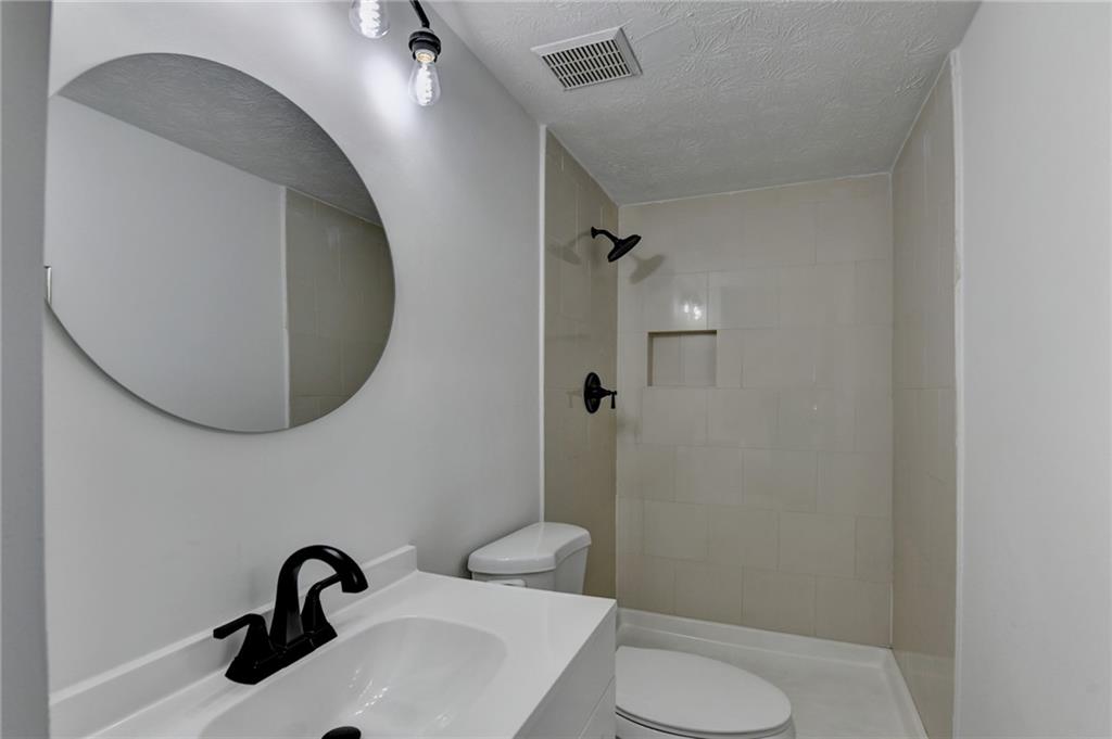 1018 Martin Road Stone Mountain, GA 30088 - Photo 24 of 52