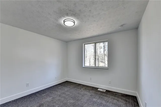 $274,900 | 1018 Martin Road, Stone Mountain, GA 30088