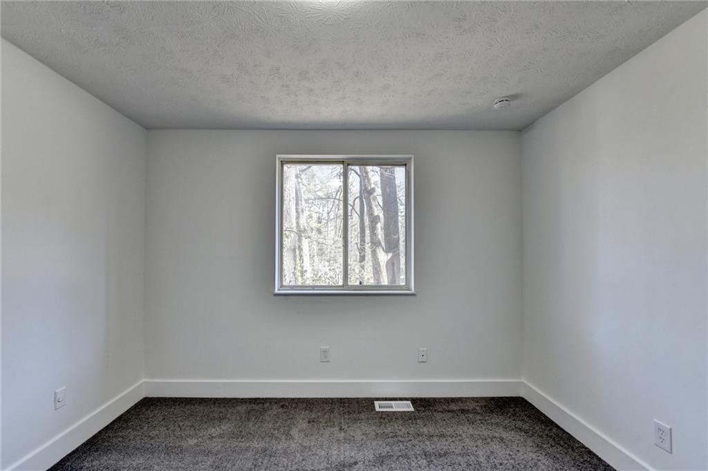 1018 Martin Road Stone Mountain, GA 30088 - Photo 26 of 52