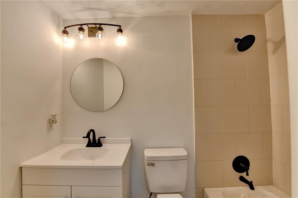 1018 Martin Road Stone Mountain, GA 30088 - Photo 28 of 52