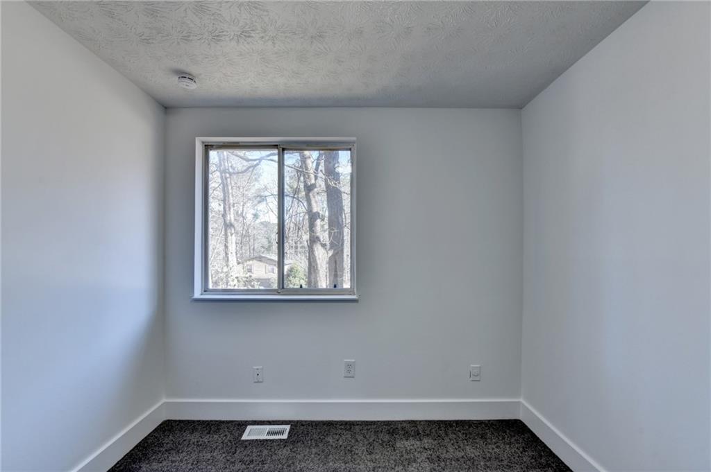 1018 Martin Road Stone Mountain, GA 30088 - Photo 30 of 52