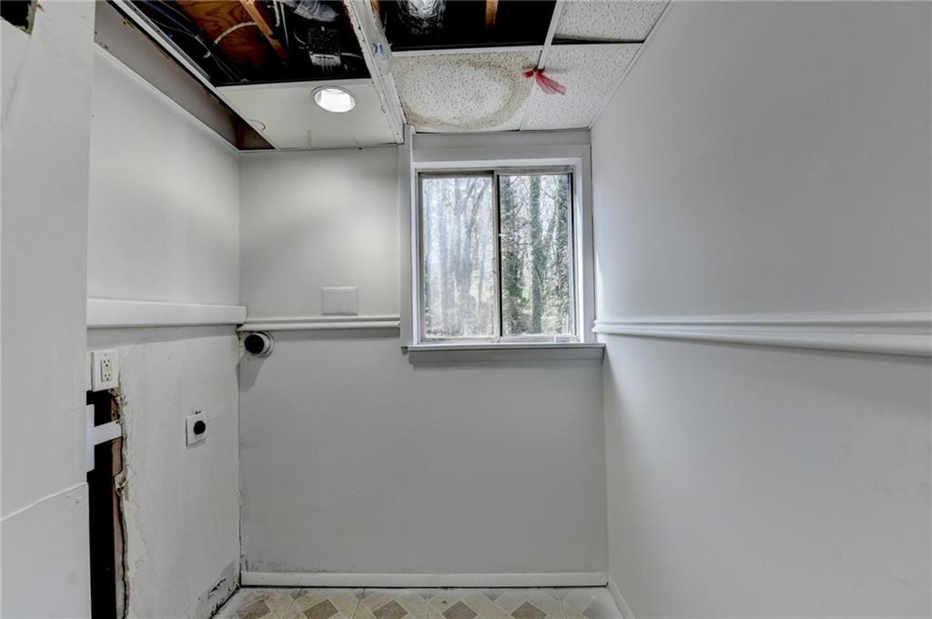 1018 Martin Road Stone Mountain, GA 30088 - Photo 42 of 52