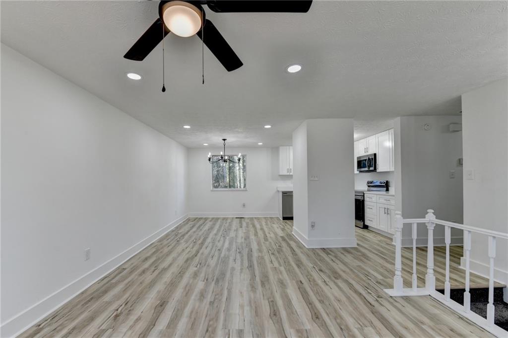 1018 Martin Road Stone Mountain, GA 30088 - Photo 9 of 52